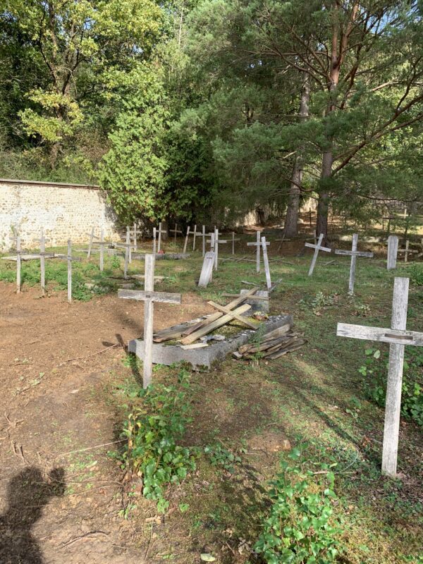 Ancien cimetière de l'hôpital de Navarre